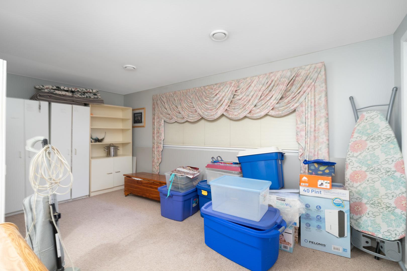 28W621 Indian Knoll Road West Chicago, IL 60185 - Photo 19 of 38 Gallery Image 19