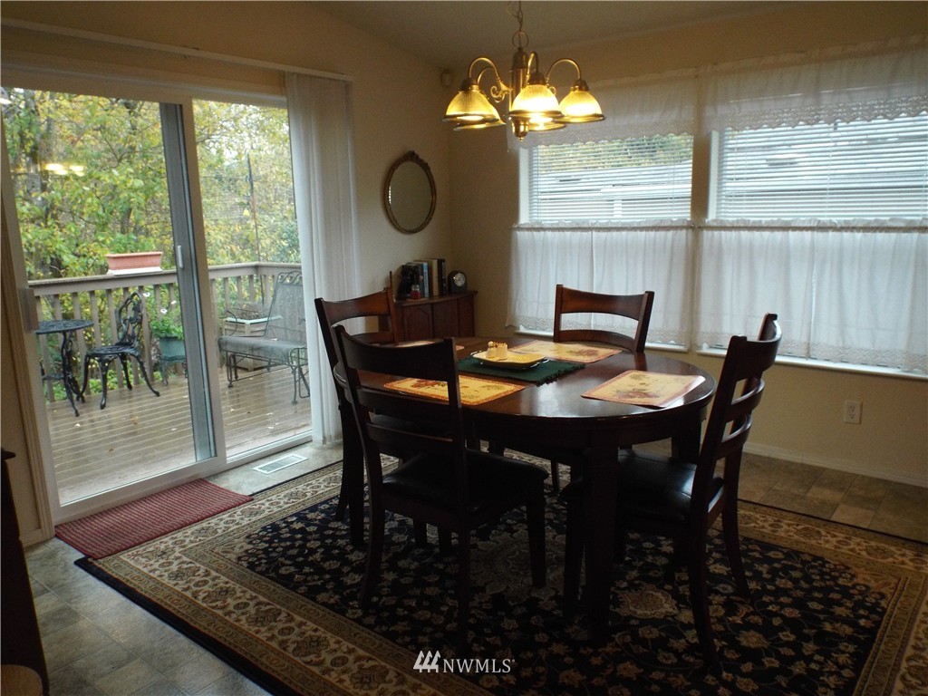 1101 South Scheuber Road, Unit 2 Centralia, WA 98531 - Photo 4 of 12 Gallery Image 4