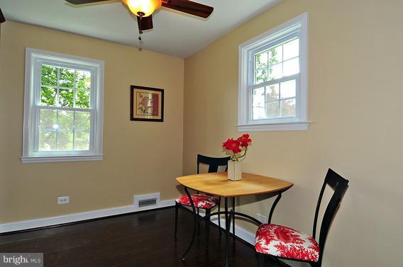 7 Dunmore Road Catonsville, MD 21228 - Photo 1 of 26 Interior (General)