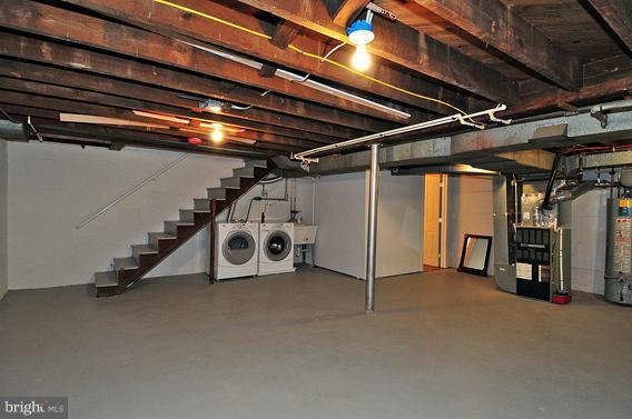 7 Dunmore Road Catonsville, MD 21228 - Photo 15 of 26 Basement