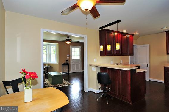 7 Dunmore Road Catonsville, MD 21228 - Photo 19 of 26 Kitchen