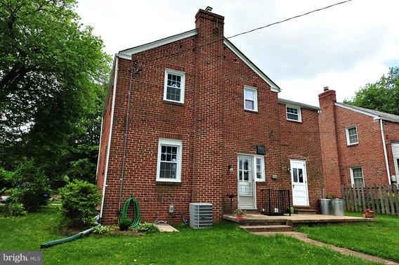 7 Dunmore Road Catonsville, MD 21228 - Photo 3 of 26 Exterior (Rear)