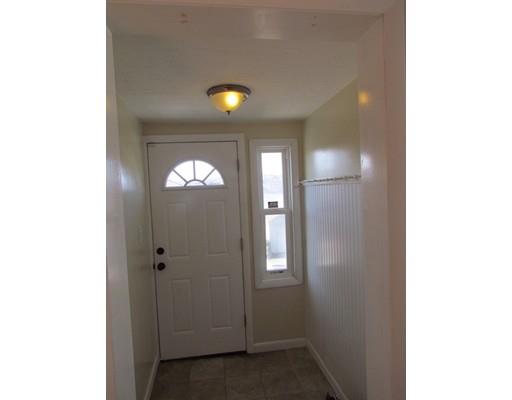 44 Proctor Street Worcester, MA 01606 - Photo 12 of 26 Gallery Image 12
