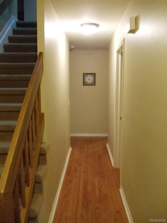 9640 Ridge Top Trail Clarkston, MI 48348 - Photo 21 of 26 Hall
