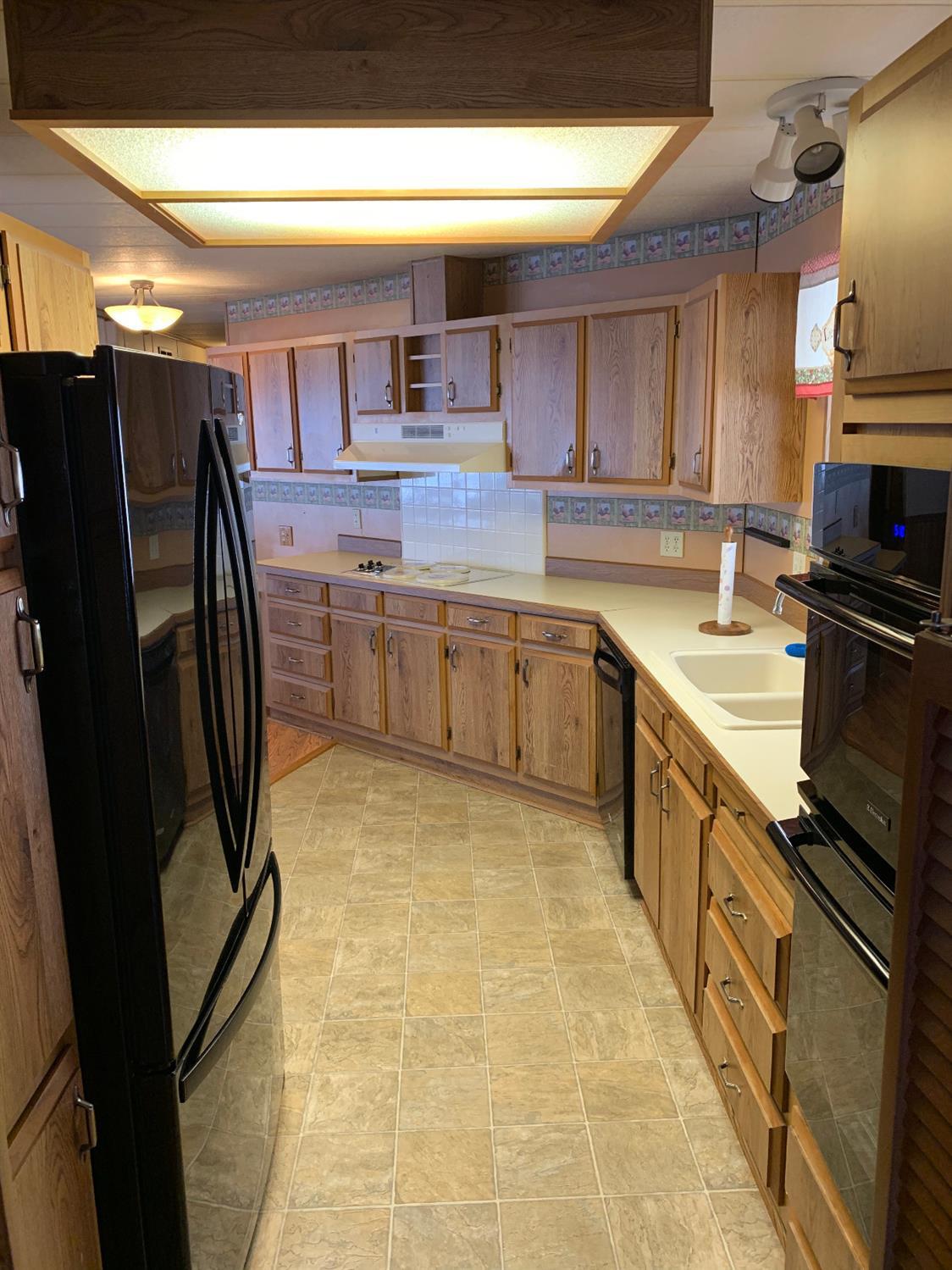 222 Ollis Road, Unit 77 Cave Junction, OR 97523 - Photo 10 of 17 Additional Photo