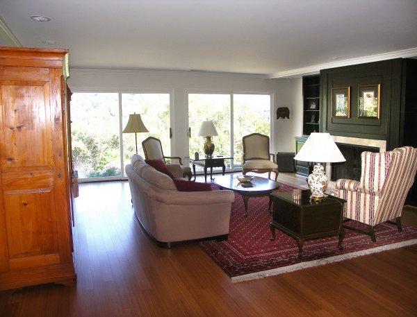 1616 Hillcrest Road Santa Barbara, CA 93103 - Photo 11 of 13 Living Room