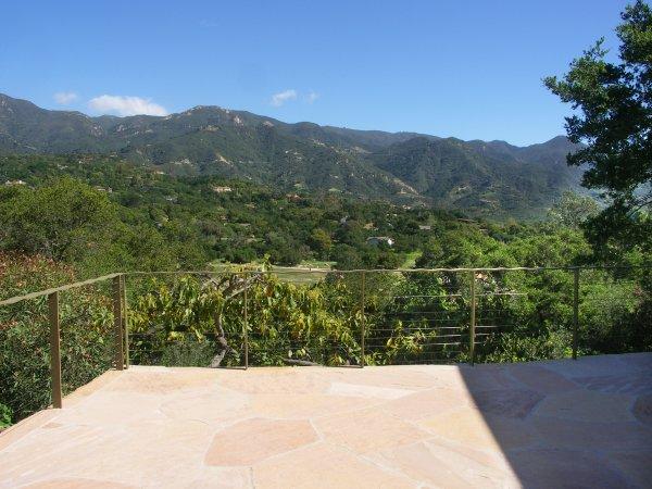 1616 Hillcrest Road Santa Barbara, CA 93103 - Photo 12 of 13 Mountain View