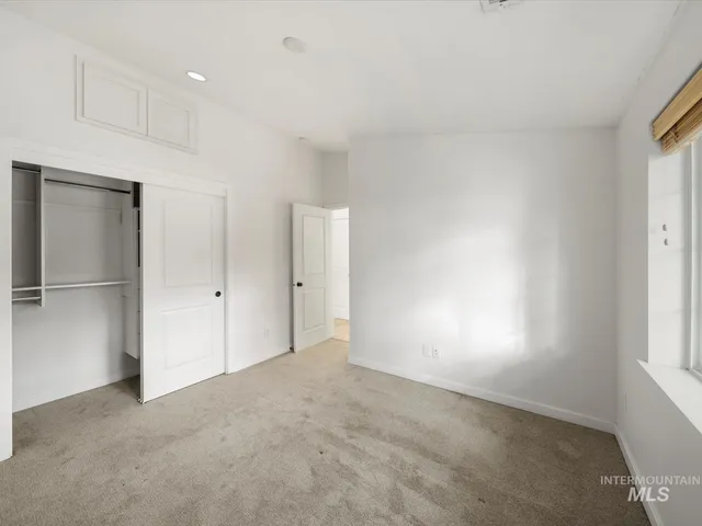 $369,900 | 213 Village Lane, Boise, ID 83702