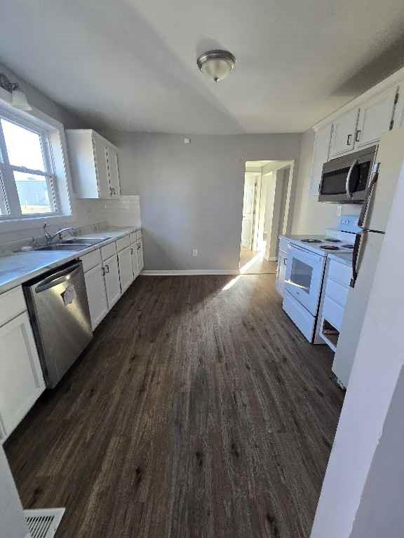 313 East Kay Street Lansing, KS 66043 - Photo 3 of 26