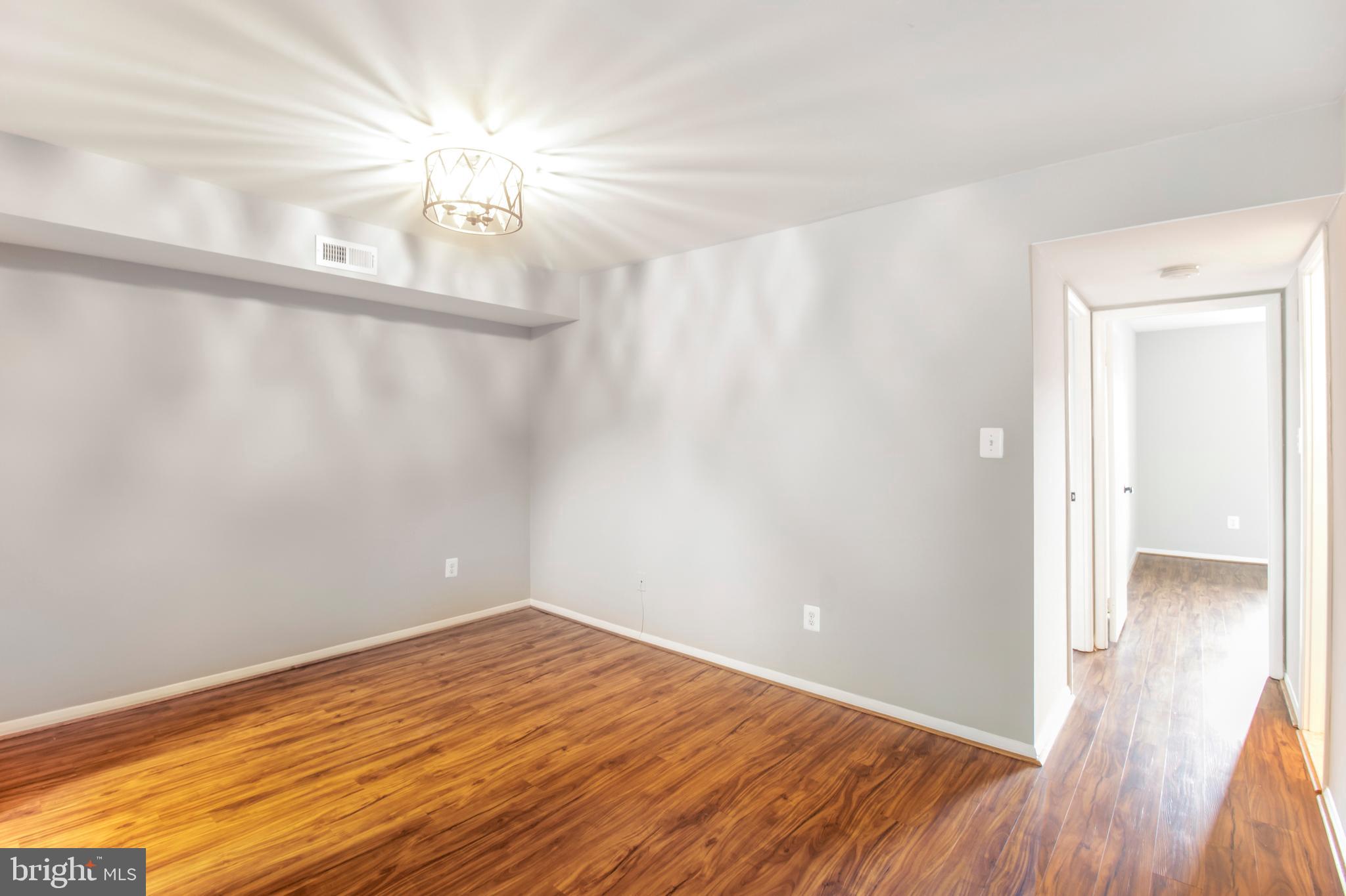 126 Haycock Road, Unit C4 Falls Church, VA 22046 - Photo 13 of 37