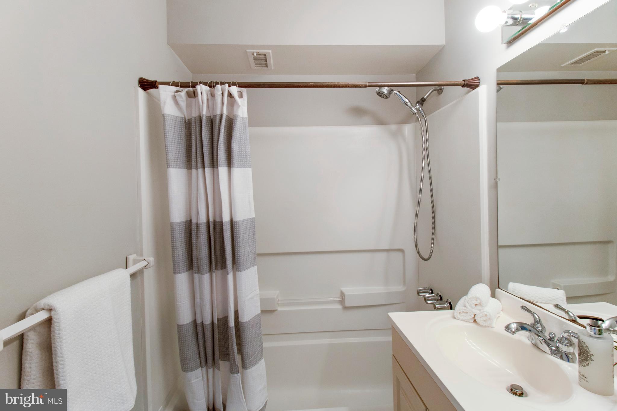 126 Haycock Road, Unit C4 Falls Church, VA 22046 - Photo 22 of 37