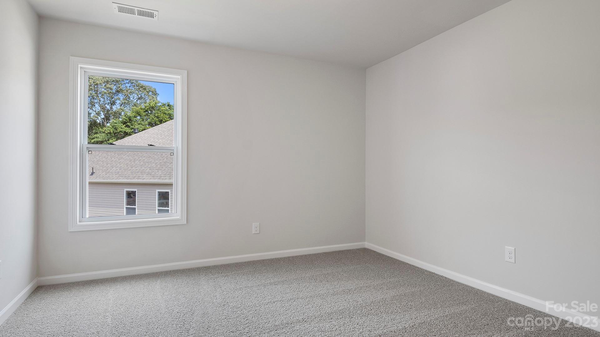 303 Fox Cove Road Hendersonville, NC 28792 - Photo 25 of 33 Gallery Image 25