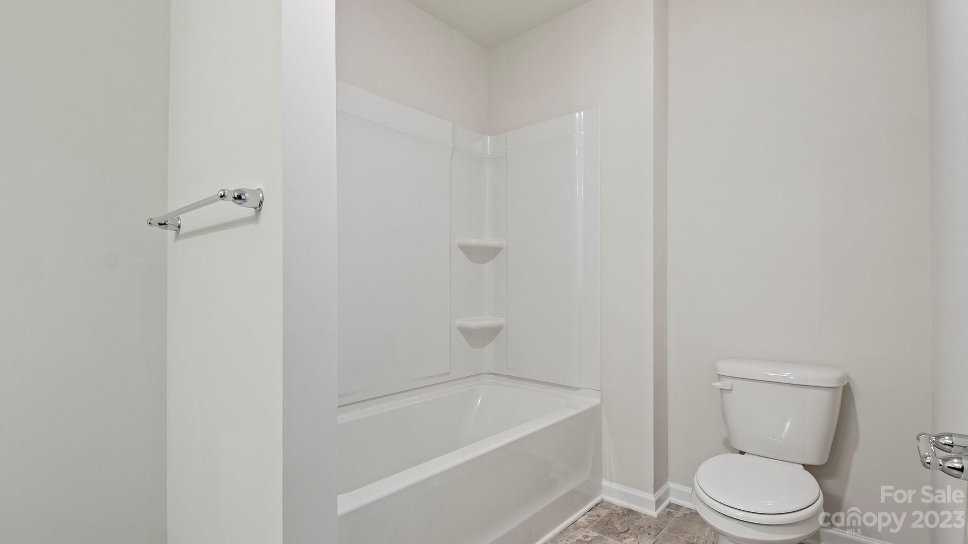 303 Fox Cove Road Hendersonville, NC 28792 - Photo 28 of 33 Gallery Image 28