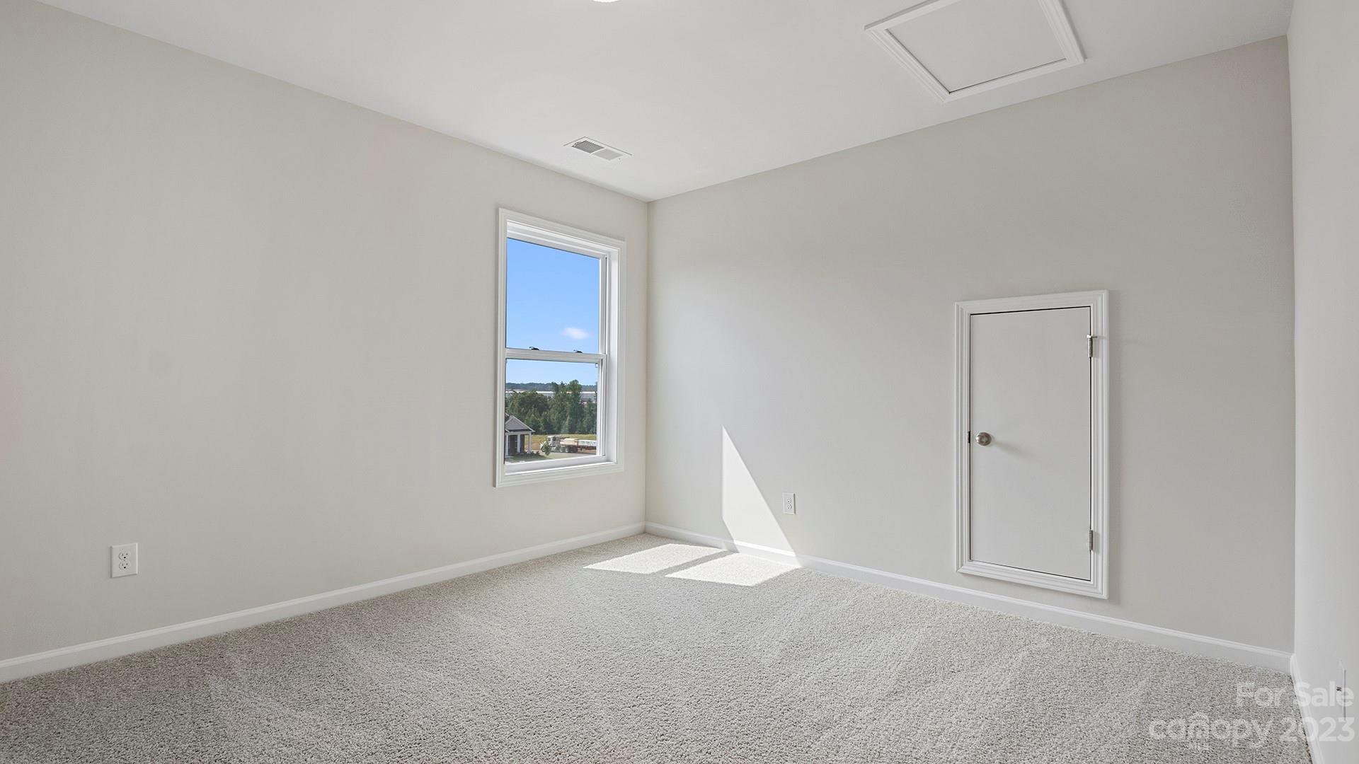 303 Fox Cove Road Hendersonville, NC 28792 - Photo 32 of 33 Gallery Image 32
