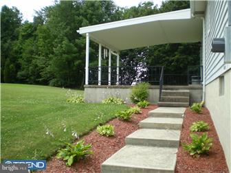 302 Forgedale Road Fleetwood, PA 19522 - Photo 2 of 12 Gallery Image 2