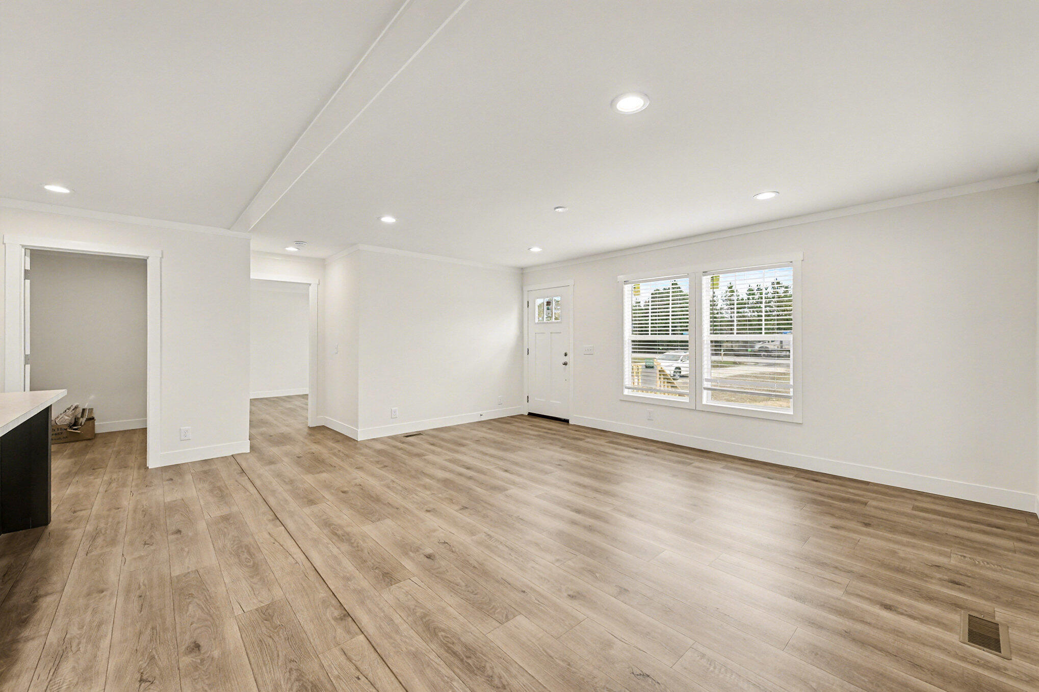 1344 Givhans Road Ridgeville, SC 29472 - Photo 5 of 26 005_file_161