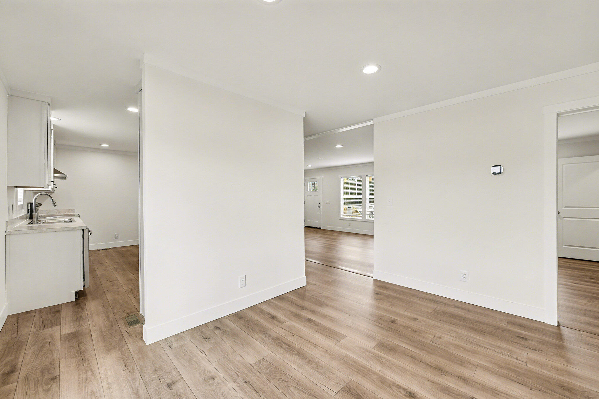 1344 Givhans Road Ridgeville, SC 29472 - Photo 9 of 26 013_file_136