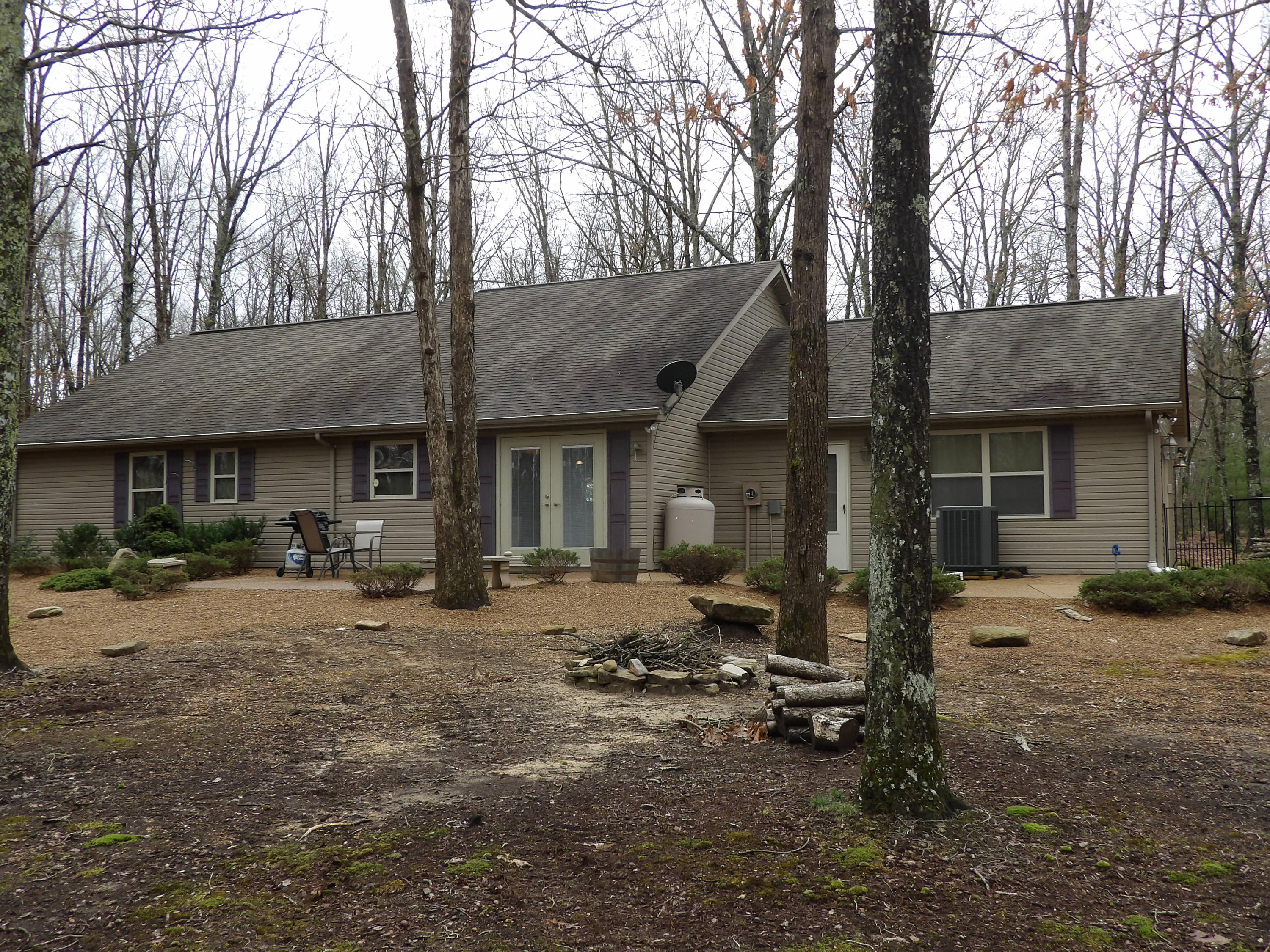 229 Jason Road Pikeville, TN 37367 - Photo 5 of 42 100_0795