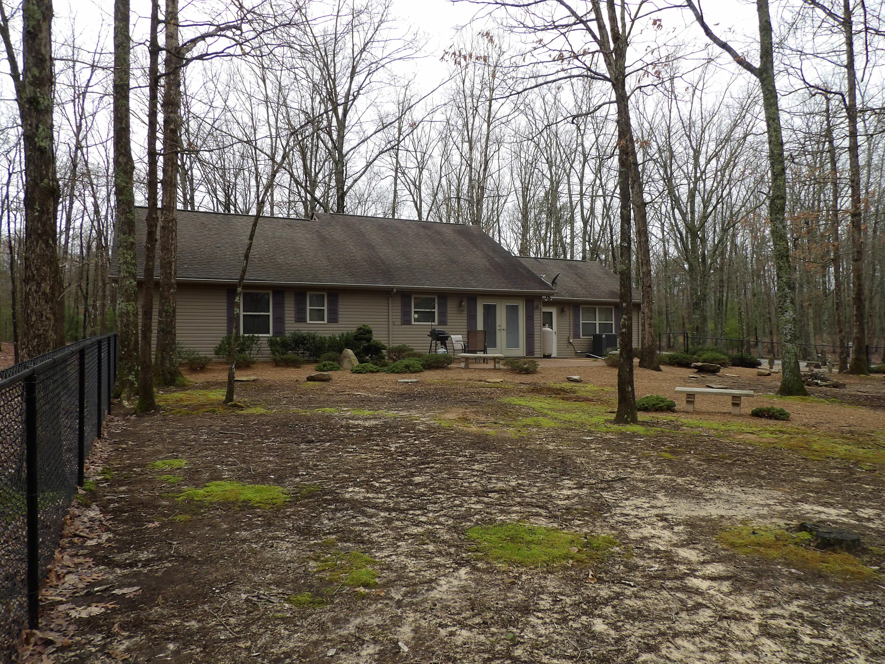 229 Jason Road Pikeville, TN 37367 - Photo 6 of 42 100_0796