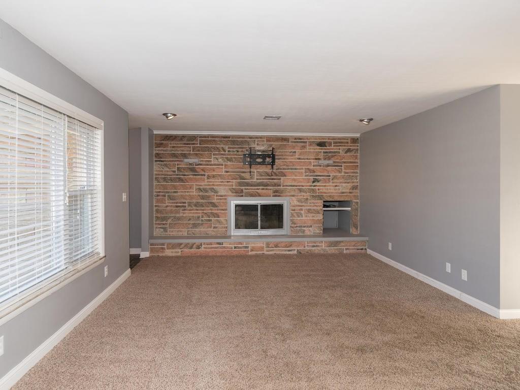 3436 Five Points Road Indianapolis, IN 46239 - Photo 3 of 24 Gallery Image 3