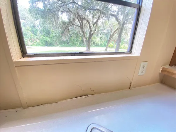 $150,000 | 989 Northeast 184 Place, Citra, FL 32113