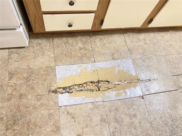 $150,000 | 989 Northeast 184 Place, Citra, FL 32113