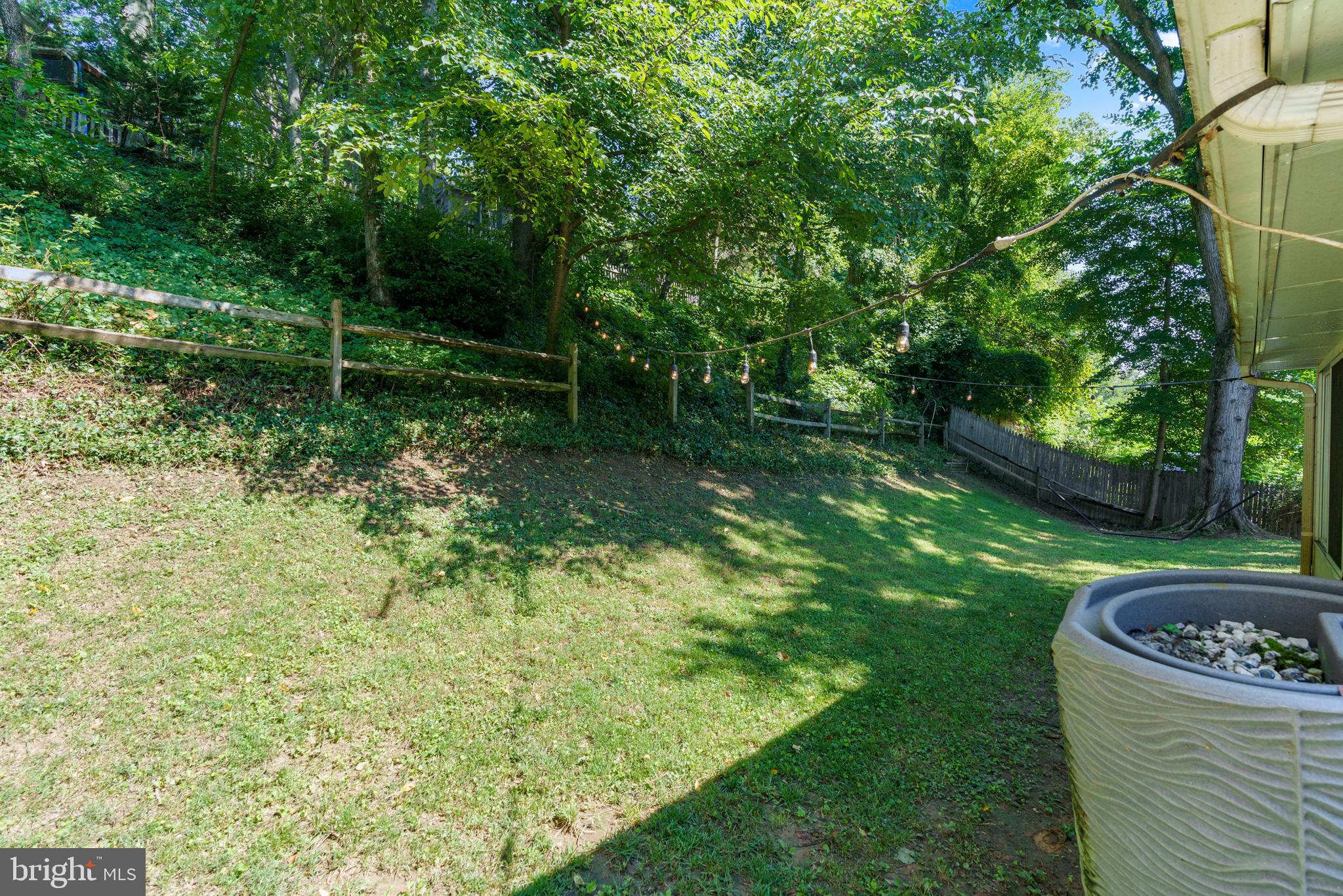 8608 Langport Drive Springfield, VA 22152 - Photo 41 of 43 a view of a small yard