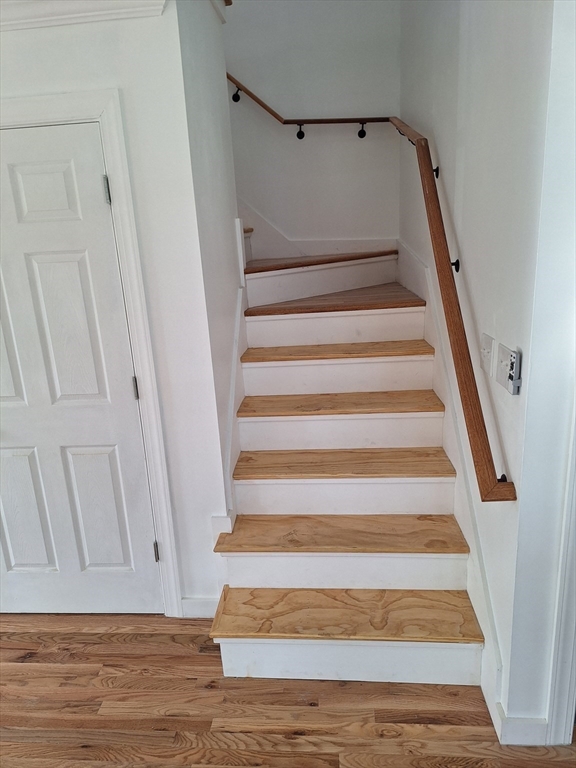 21 Boyden Street Fall River, MA 02721 - Photo 18 of 37