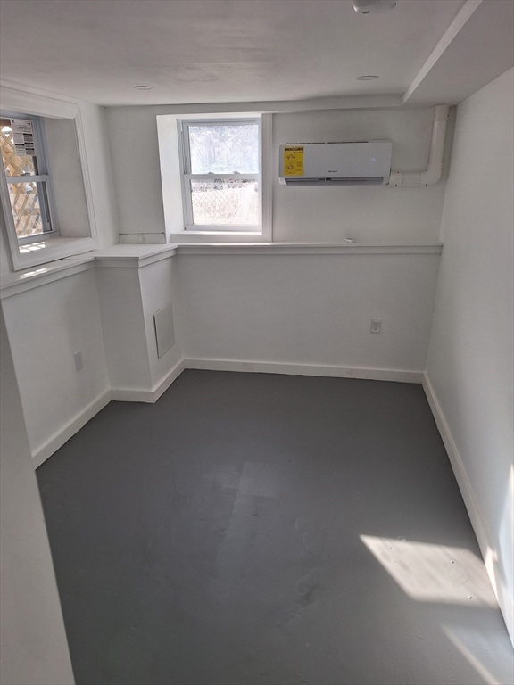 21 Boyden Street Fall River, MA 02721 - Photo 31 of 37