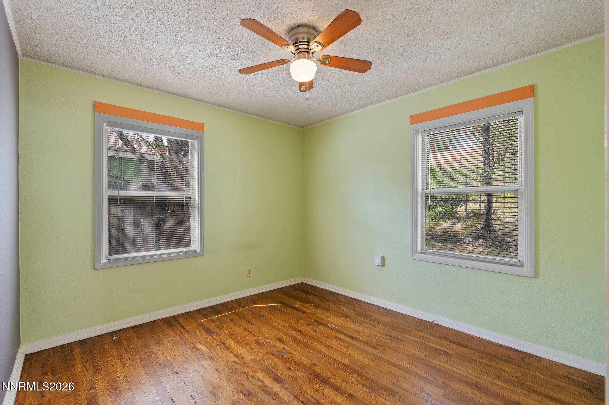 745 Hood Avenue Reno, NV 89512 - Photo 19 of 34 25-web-or-mls-DSC09209