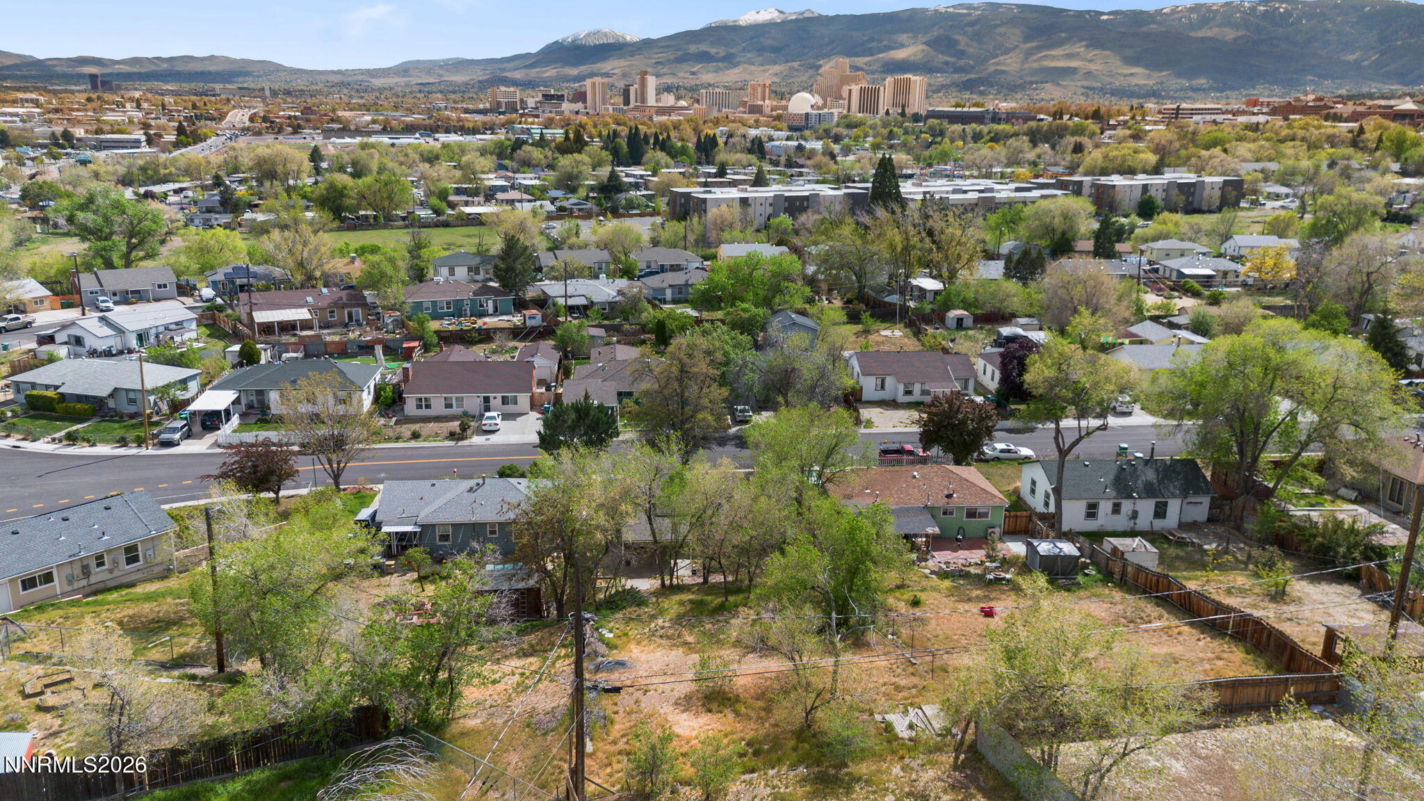 745 Hood Avenue Reno, NV 89512 - Photo 28 of 34 34-web-or-mls-DJI_0081