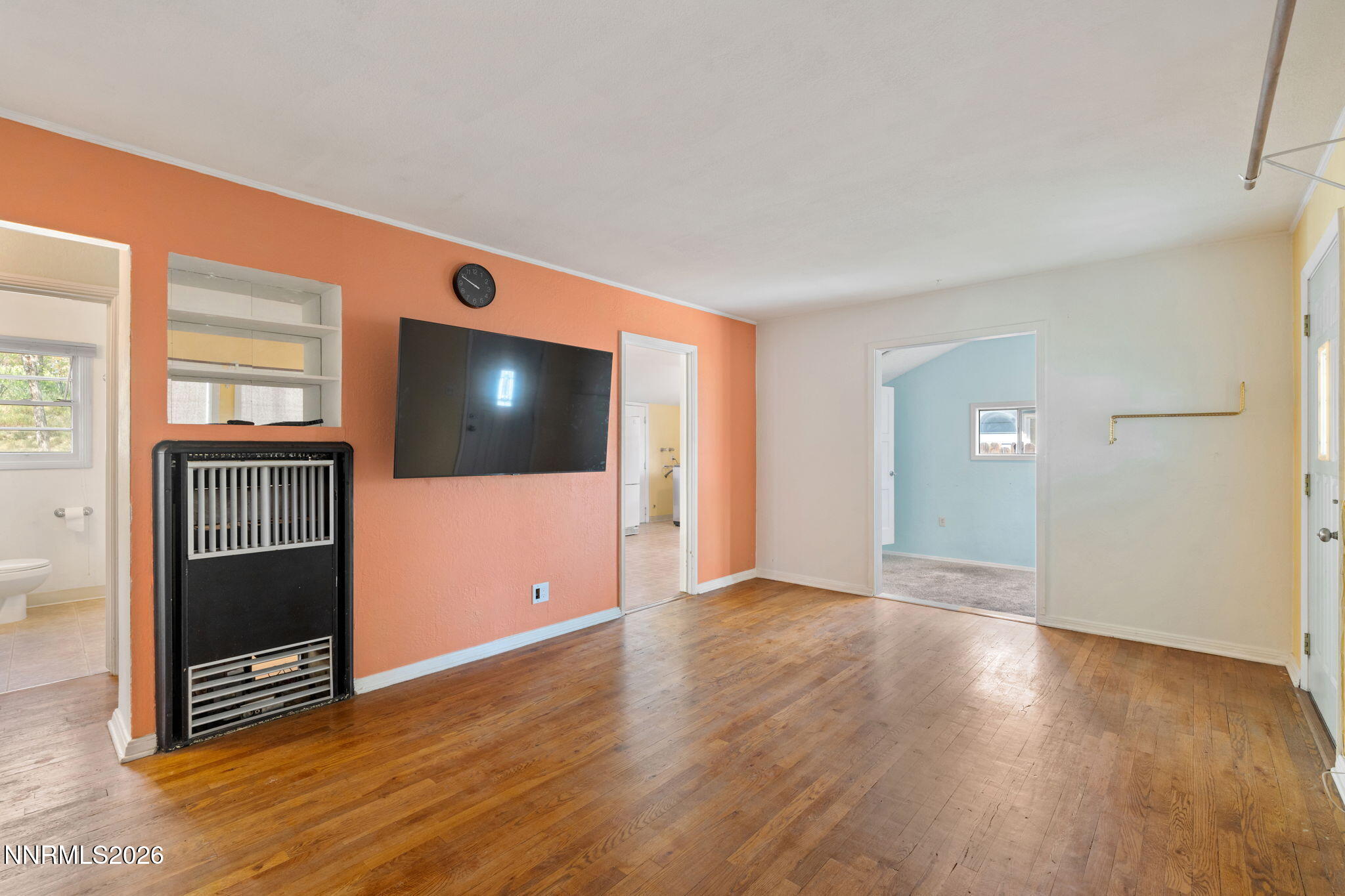 745 Hood Avenue Reno, NV 89512 - Photo 3 of 34 13-web-or-mls-DSC09224