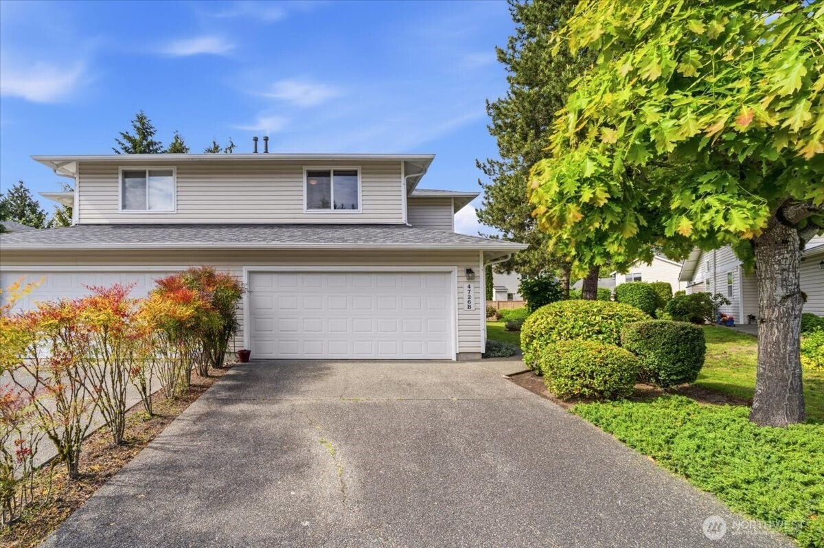 4726 Northeast 18th Place, Unit B Renton, WA 98059 - Photo 1 of 39
