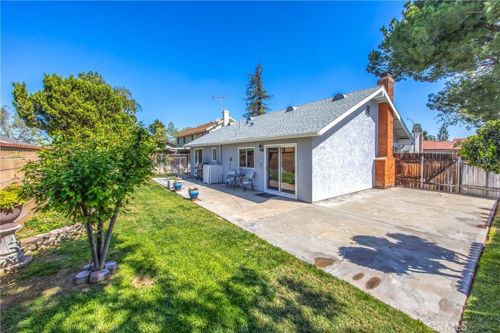 3916 New Haven Drive Riverside, CA 92505 - Photo 27 of 33