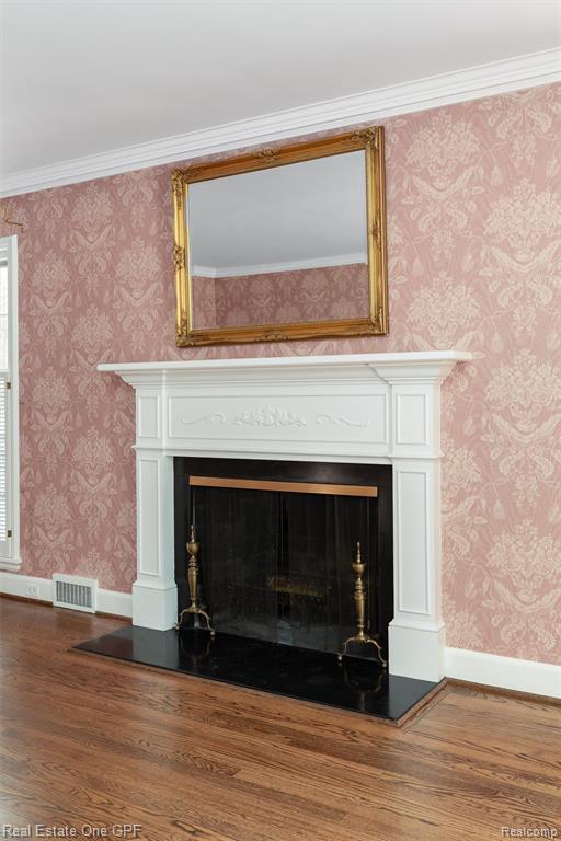 636 Middlesex Road Grosse Pointe, MI 48230 - Photo 5 of 48 Gallery Image 5