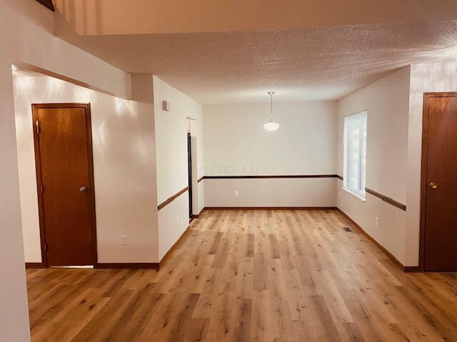 491 Durbin Road, Unit A Columbus, OH 43213 - Photo 5 of 26 IMG_2955