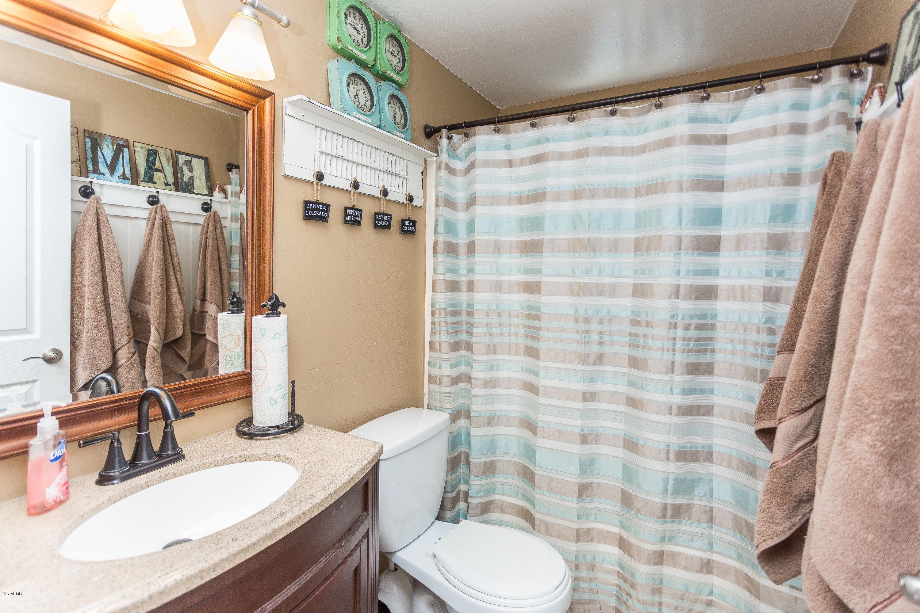 4665 North Meixner Road Prescott Valley, AZ 86314 - Photo 9 of 20 010_Bathroom