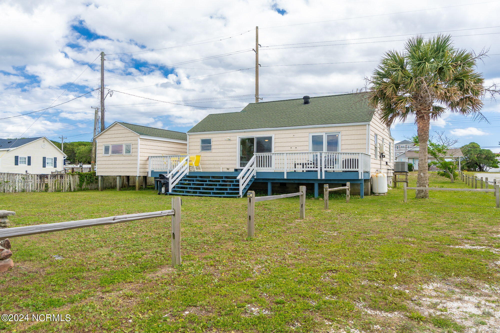 1096 Salter Path Road Atlantic Beach, NC 28512 - Photo 11 of 30 19-web-or-mls-1086-salter-path-rd-19