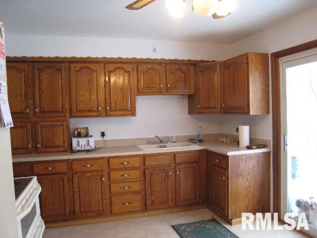 5696 Poppy Garden Road Colona, IL 61241 - Photo 4 of 9 Gallery Image 4
