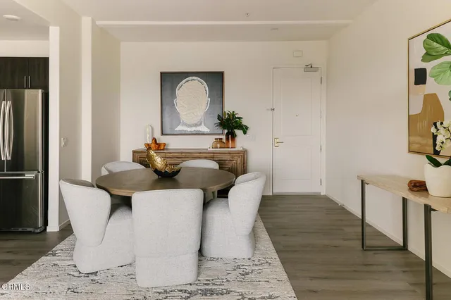 $1,167,000 | 124 West Colorado Street, Unit 302, Glendale, CA 91204