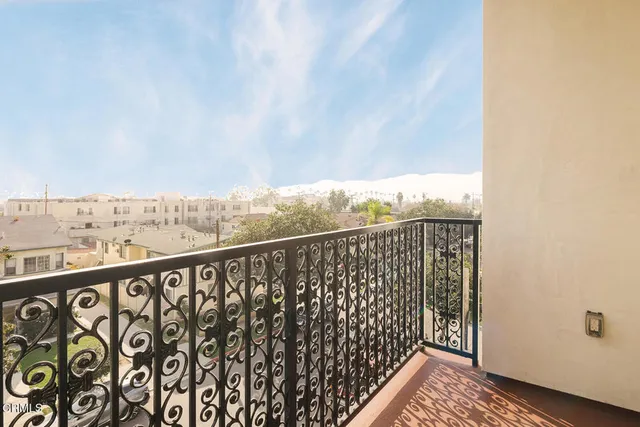 $1,167,000 | 124 West Colorado Street, Unit 302, Glendale, CA 91204