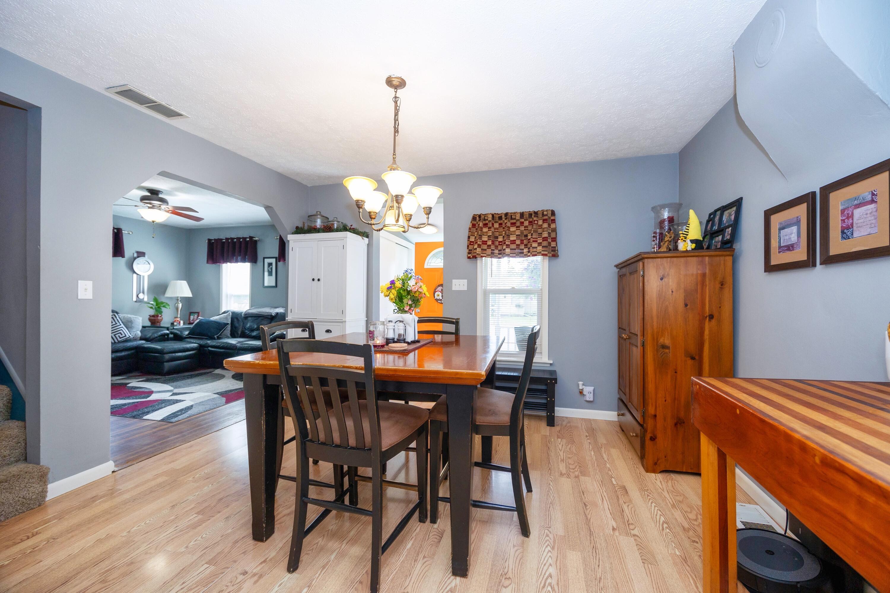 675 Wabash Road Milan, MI 48160 - Photo 8 of 42 00__16