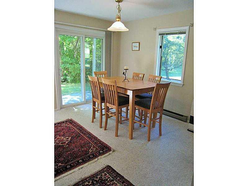 31 Linwood Road, Unit 31 Freeport, ME 04032 - Photo 9 of 24 Dining Room.