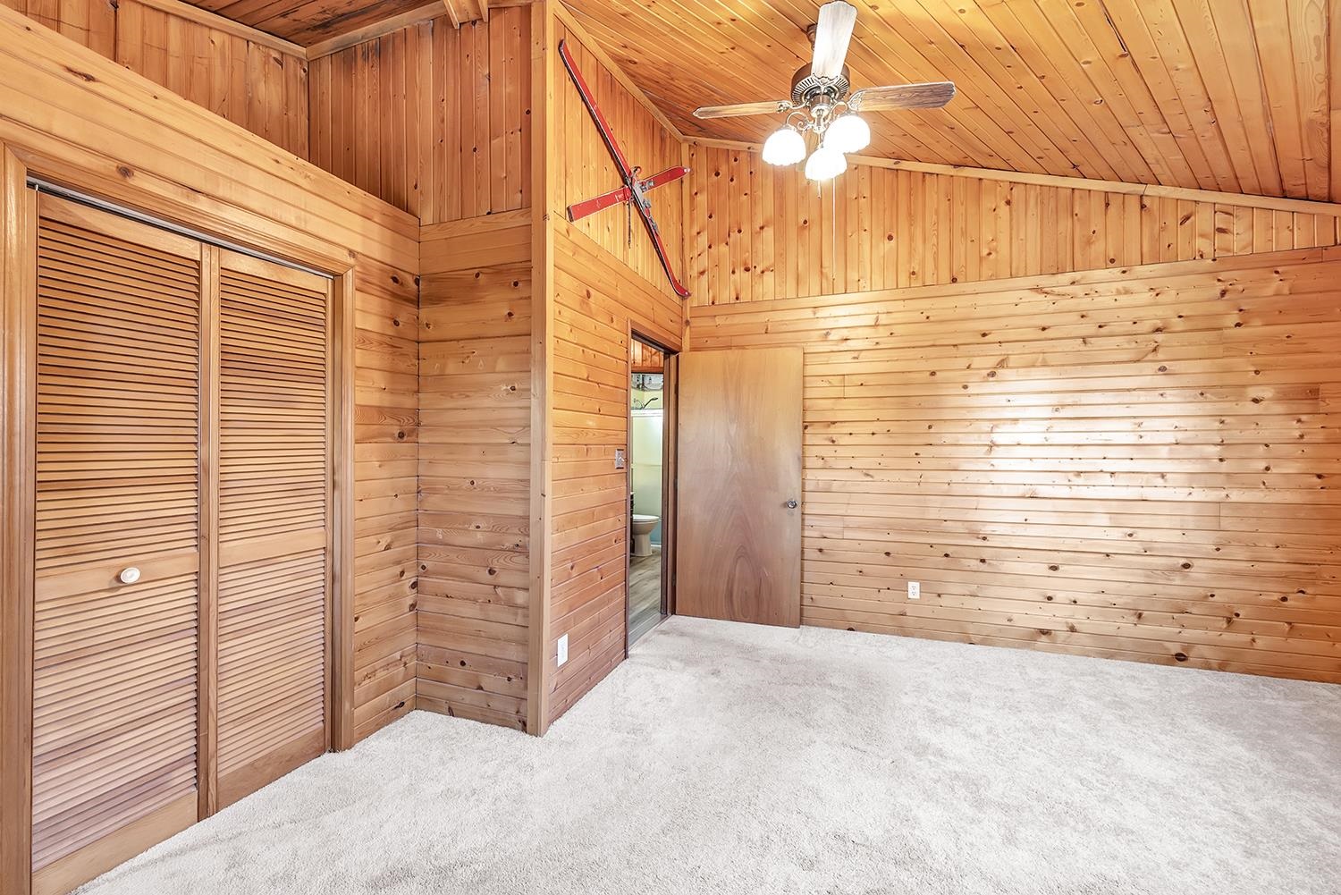 11732 Lakeshore Road Two Rivers, WI 54241 - Photo 19 of 71