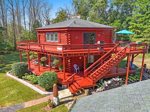 $439,900 | 11732 Lakeshore Road, Two Rivers, WI 54241