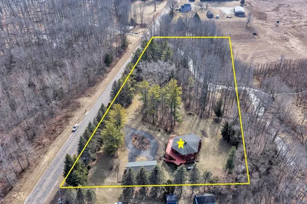 $439,900 | 11732 Lakeshore Road, Two Rivers, WI 54241