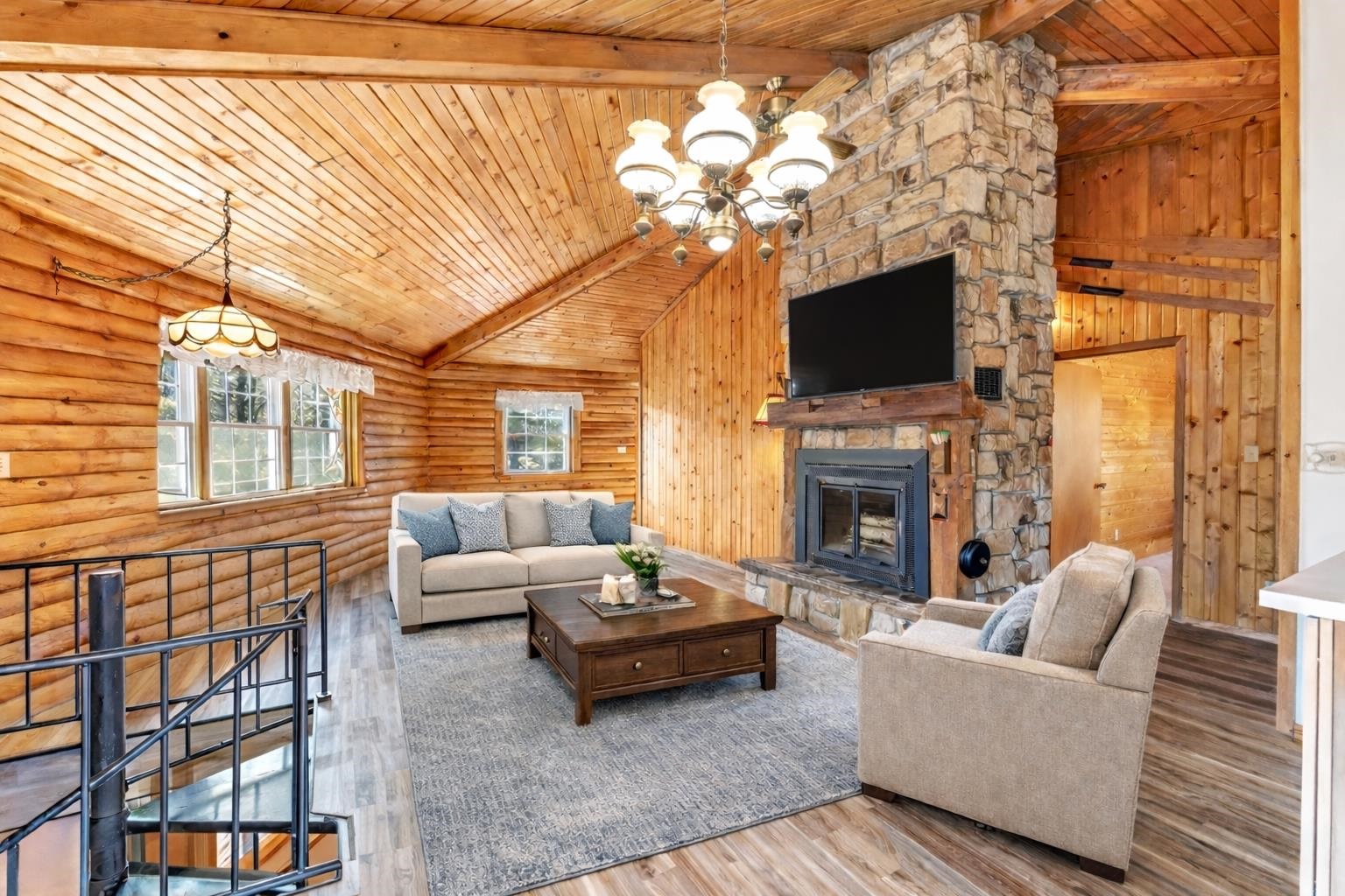 11732 Lakeshore Road Two Rivers, WI 54241 - Photo 7 of 71