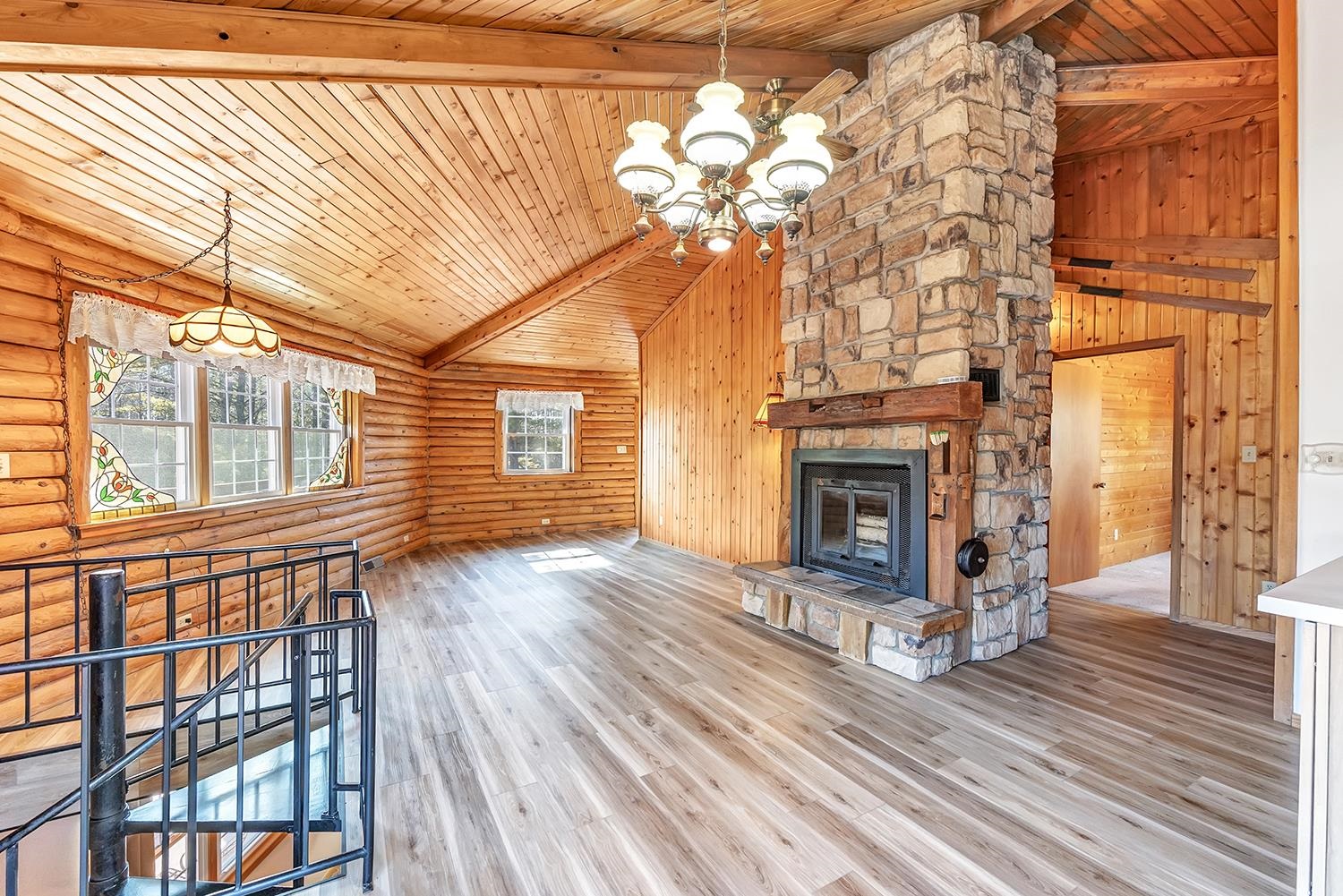 11732 Lakeshore Road Two Rivers, WI 54241 - Photo 8 of 71