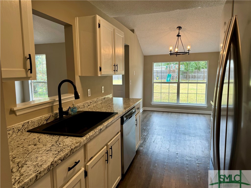 32 Rice Gate Drive Richmond Hill, GA 31324 - Photo 13 of 37
