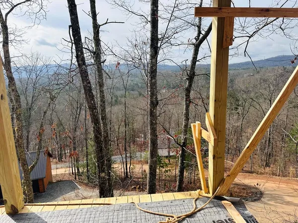 $429,000 | 39 Moon Howler Drive, Murphy, NC 28906